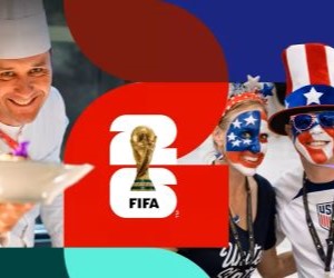 Fotbollsvärlden surrar av förväntan. VM 2026 närmar sig snabbt, och landslagen kämpar för sin plats i den största turneringen, där varje match definierar miljontals fans drömmar och förhoppningar.Med tre värdländer – USA, Mexiko och Kanada – lovar denna upplaga att bli historisk: fler lag, fler mål och en unik global upplevelse. Tränare finjusterar sina strategier, och spelare kämpar om sin biljett till den mest efterlängtade turneringen.Nedräkningen har börjat. Bollen är på väg att rulla, och hela världen väntar på det ögonblick då ett nytt kapitel börjar.VM är nästan här ... och passionen är påtaglig.